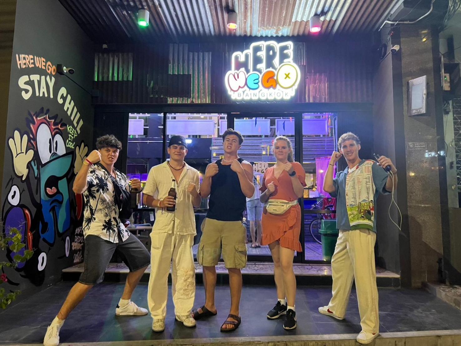 Here We Go Bangkok Ngoại thất bức ảnh